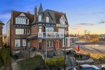 Charming Studio-Panoramic View-Your Pittsburgh Sanctuary公寓 外观 照片