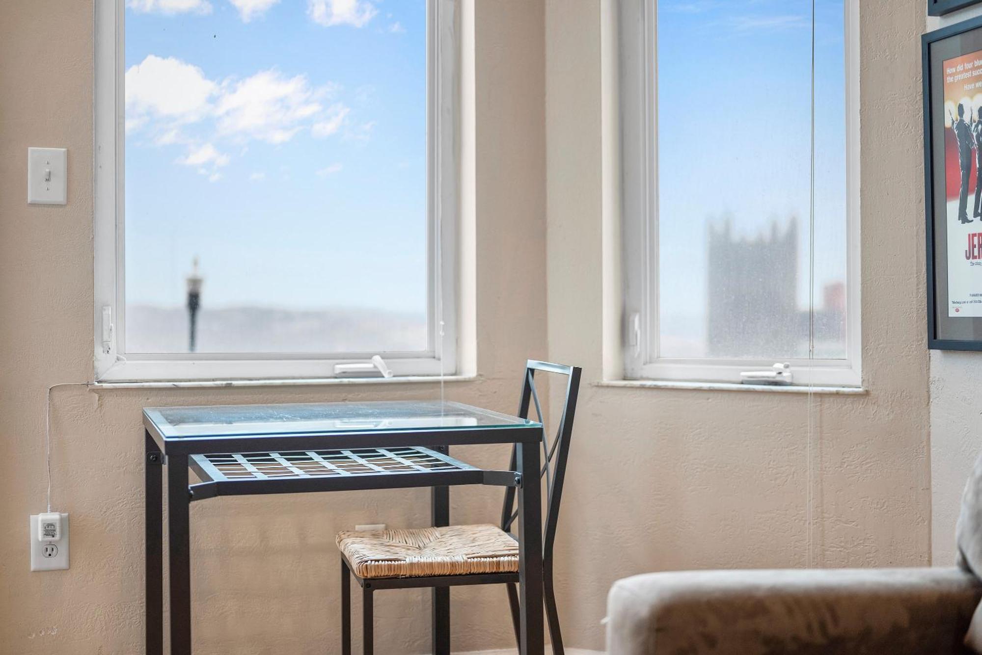 Charming Studio-Panoramic View-Your Pittsburgh Sanctuary公寓 外观 照片