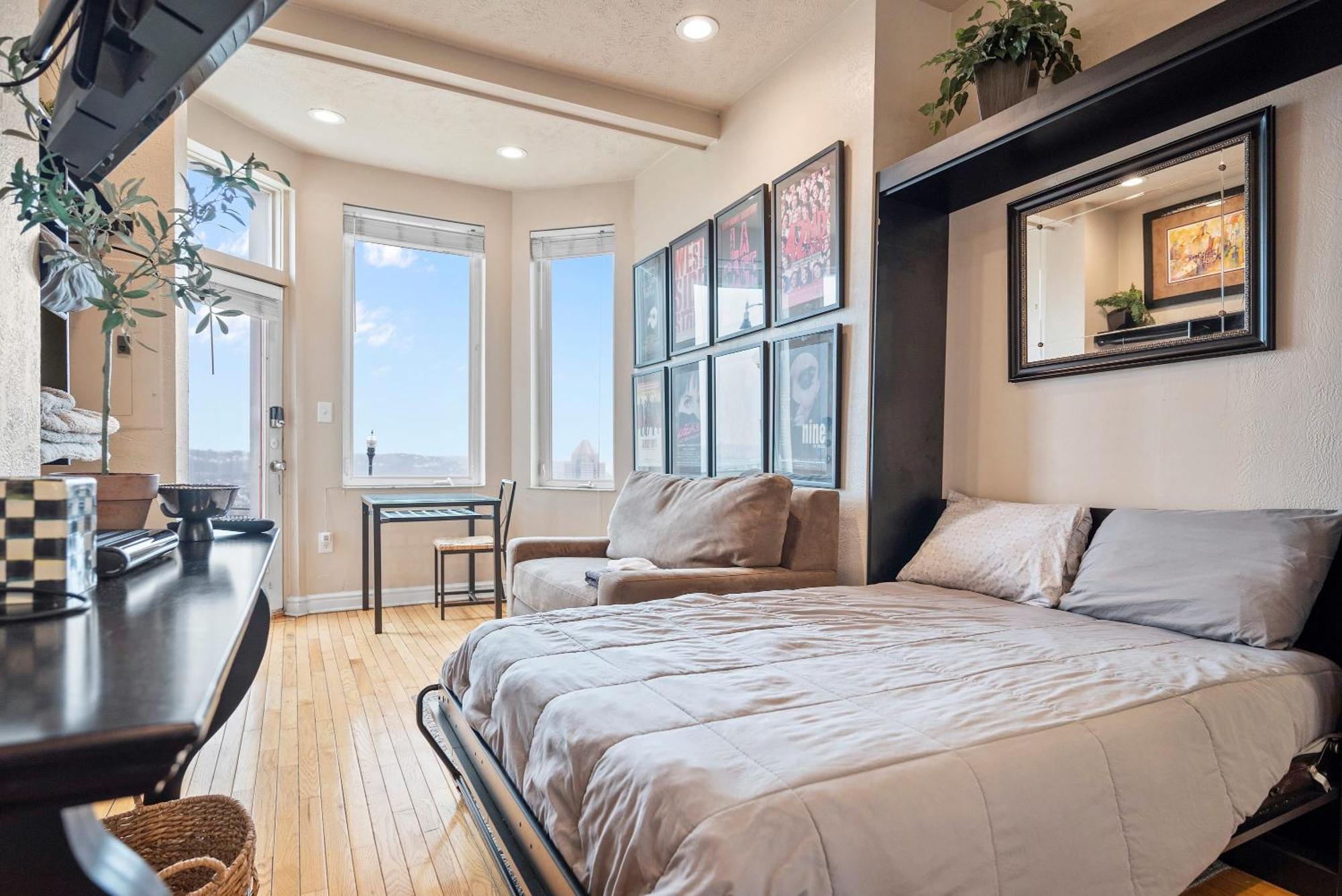 Charming Studio-Panoramic View-Your Pittsburgh Sanctuary公寓 外观 照片